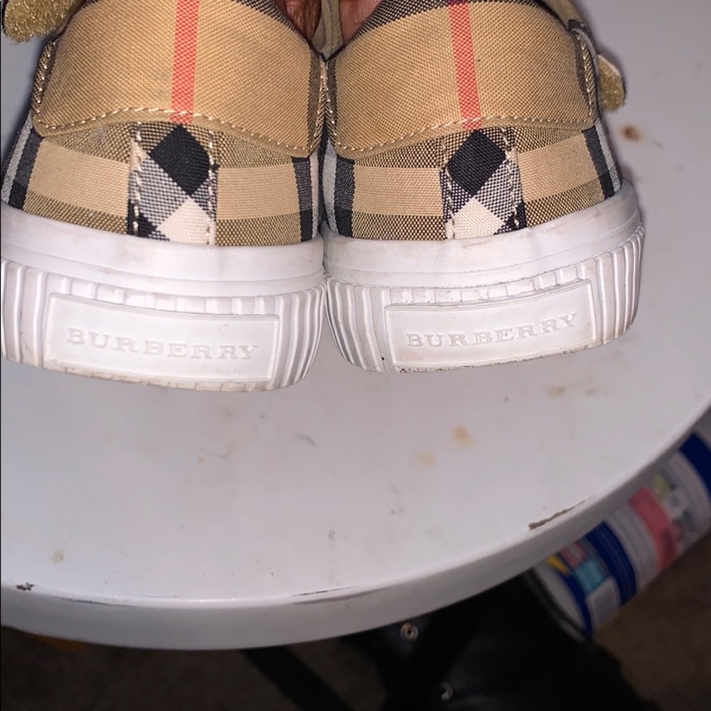 Toddler Burberry Shoes Size 11c